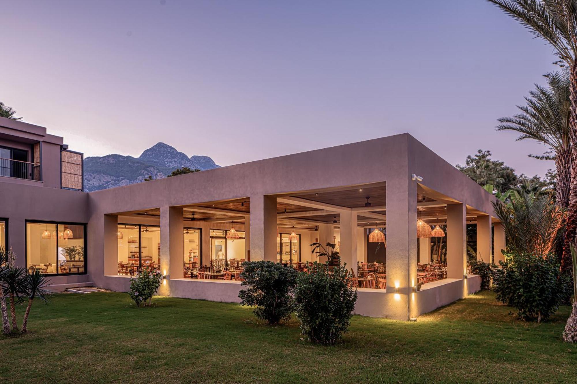 Balmy Beach Resort Kemer Esterno foto